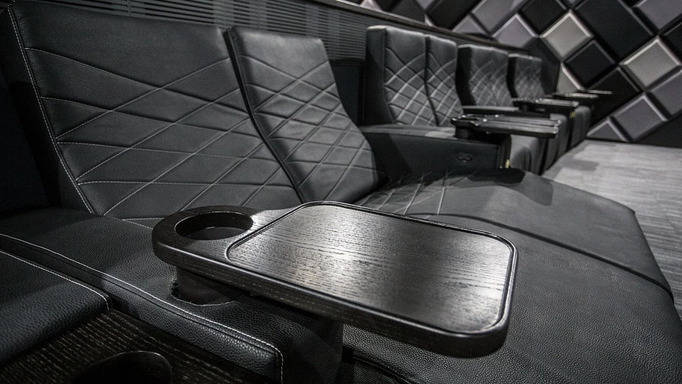 PHOTO CINEMA HALL